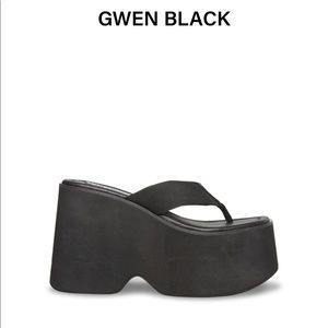 Gwen Black Steve Madden Platform Sandals